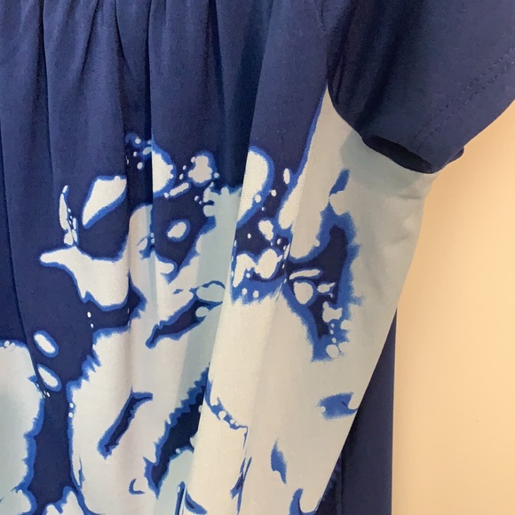 The Limited top - Picture 3 of 3